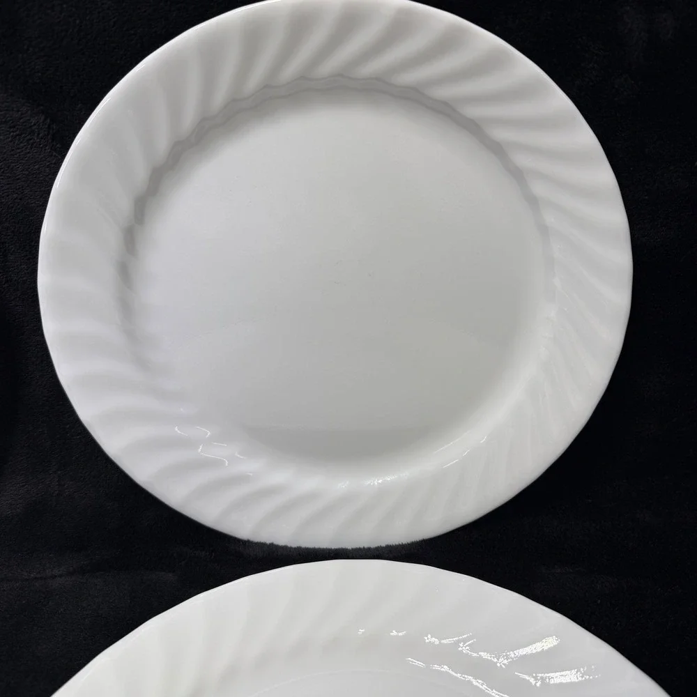 Corelle ENHANCEMENTS Winter Frost White Swirl Dinner Plates‎ 10